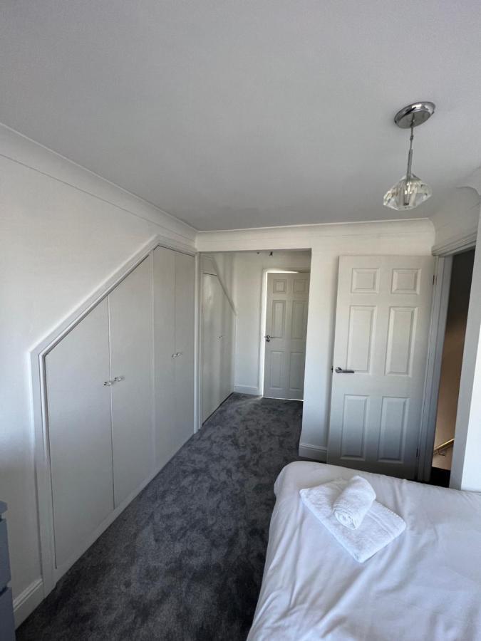 3 Bed Luxury Open Plan Living Villa Rayleigh Esterno foto